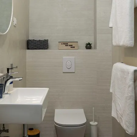 Daire Amare - Three Bedroom With Terrace And Jacuzzi *