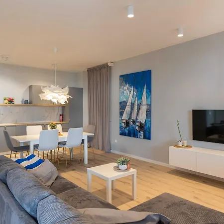 アパート Amare - Three Bedroom With Terrace And Jacuzzi *