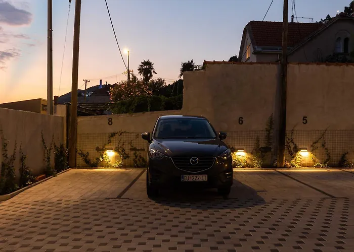 Amare - Three Bedroom With Terrace And Jacuzzi *