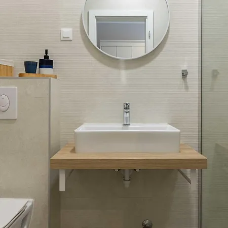 Amare - Three Bedroom With Terrace And Jacuzzi Lejlighed