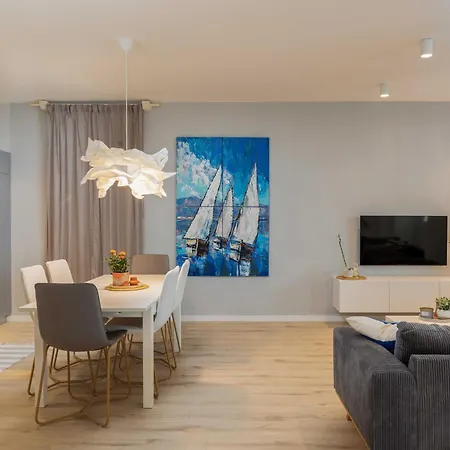 Apartamento Amare - Three Bedroom With Terrace And Jacuzzi *