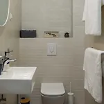 Διαμέρισμα Amare - Three Bedroom With Terrace And Jacuzzi *