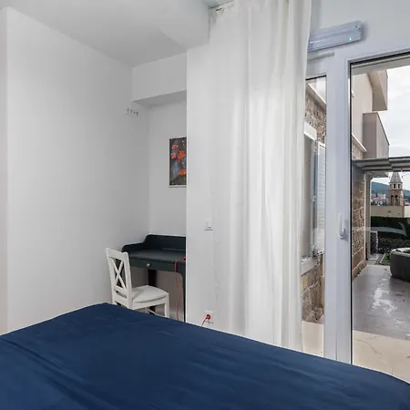 Amare - Three Bedroom With Terrace And Jacuzzi Lägenhet Dubrovnik
